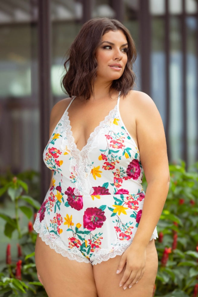 Floral printed romper - Curvynlingerie Plus Size 