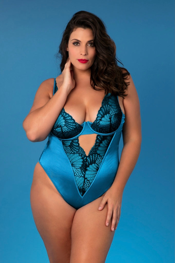 Teddy Lucienne - Curvynlingerie Plus Size 