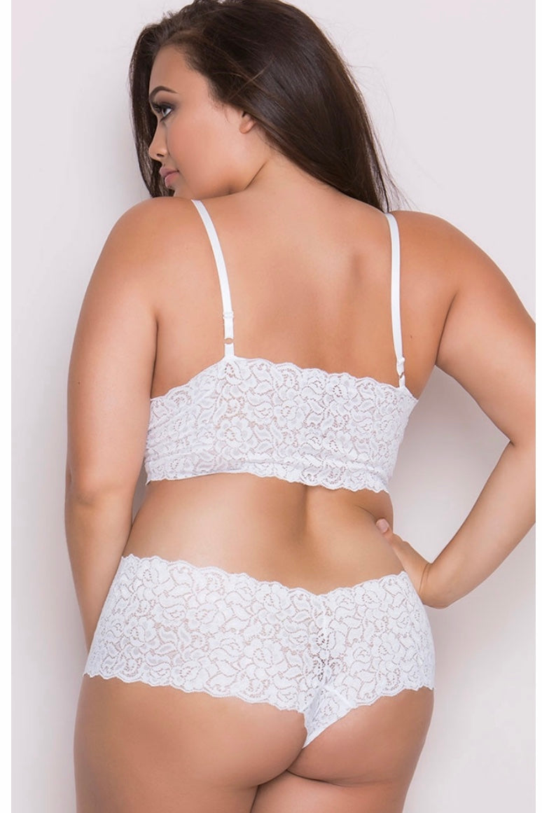 Stretch  booty short and Bralette white - plus size bra set - Curvynlingerie Plus Size 