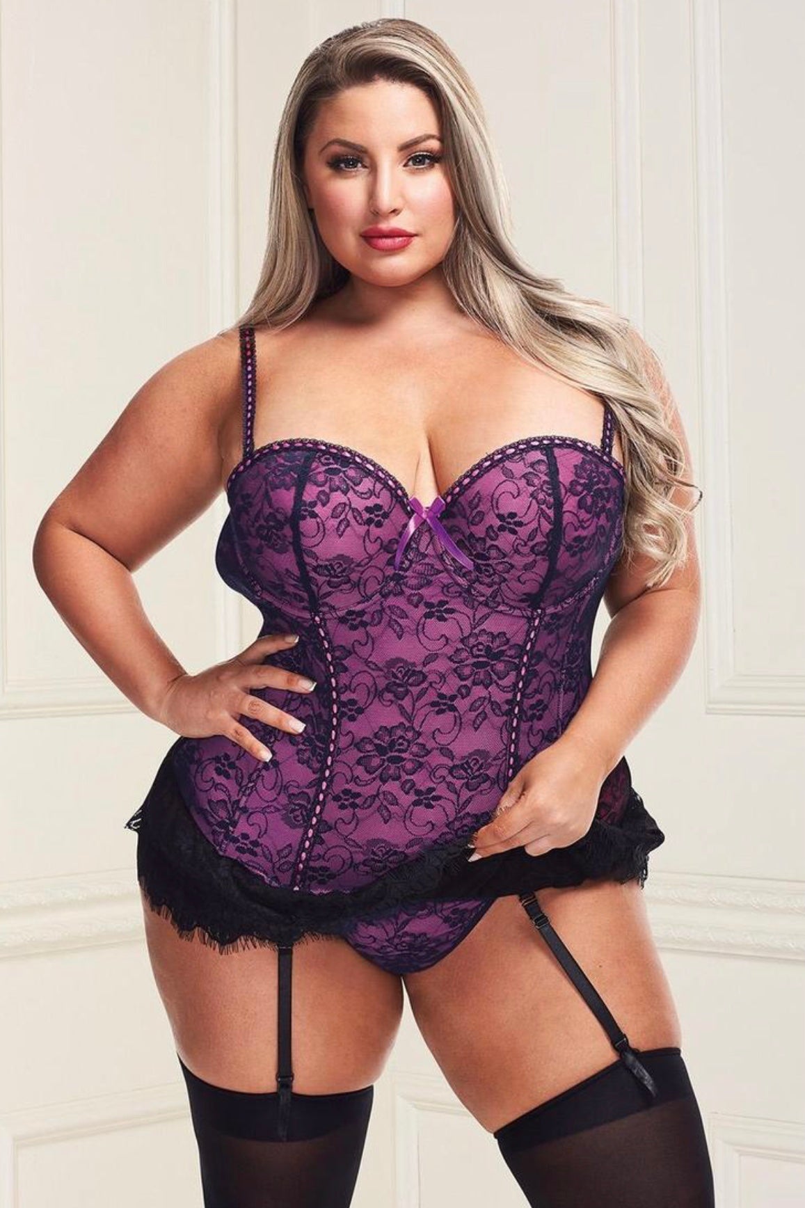 Victorian lace Bustier purple - Curvynlingerie Plus Size 