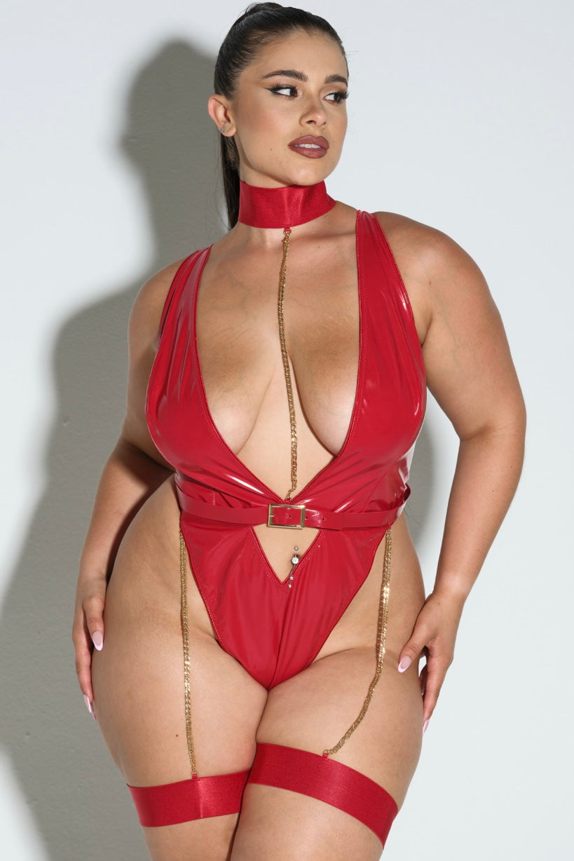 Plus size Harness Haven teddy red-Curvynlingerie Plus Size