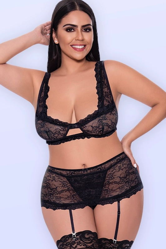 Plus size Bralette, garter skirt and G-set black