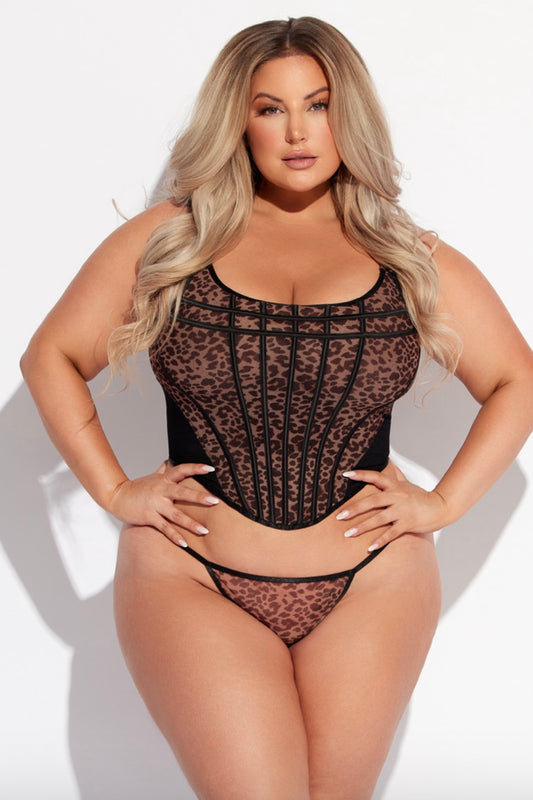 Plus size Chantal mesh bustier and g-string leopard