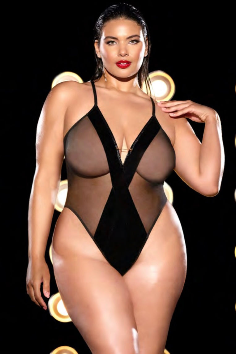 Plus size soft cup vinyl and mesh